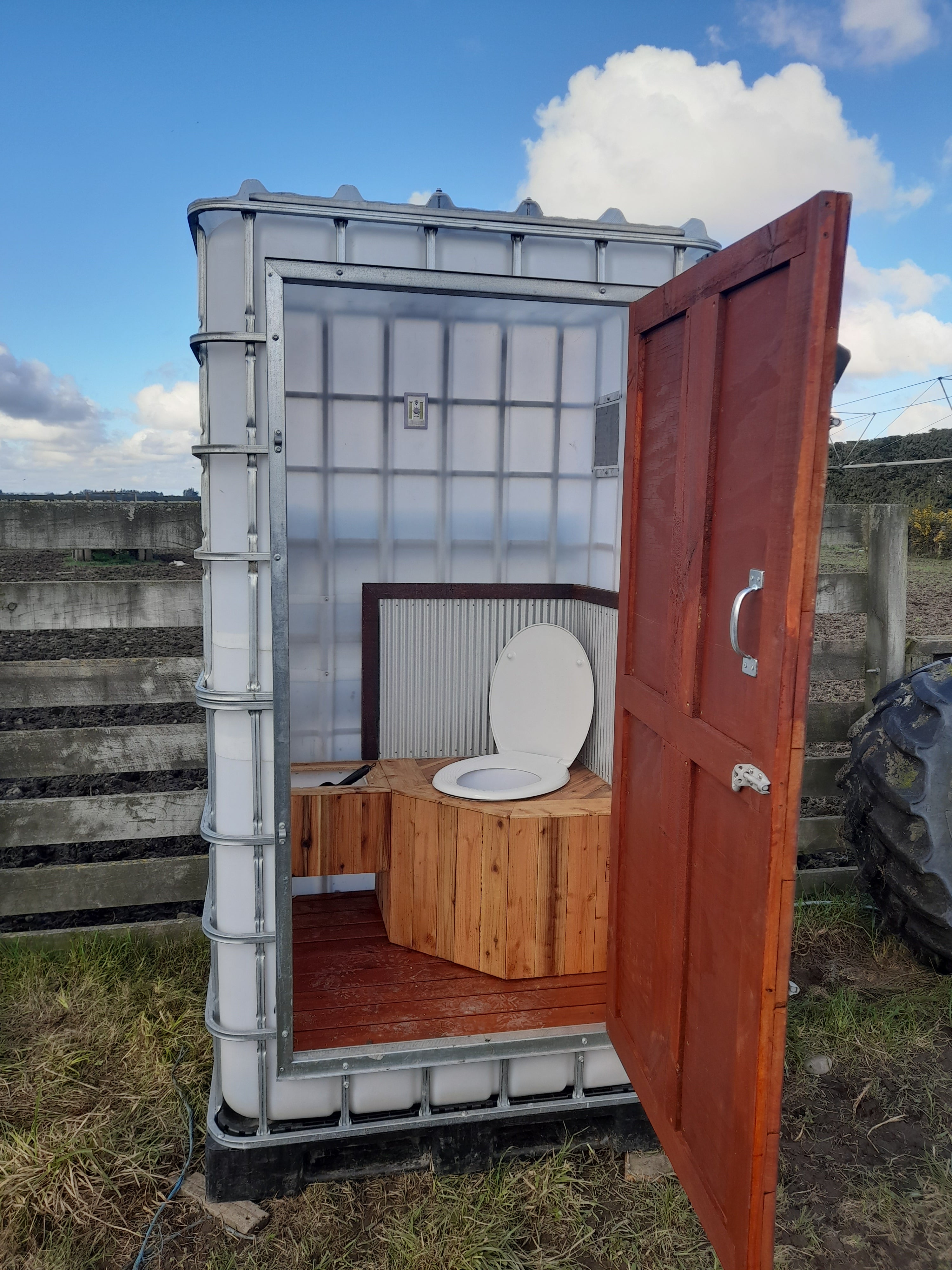 Portable Composting Toilet